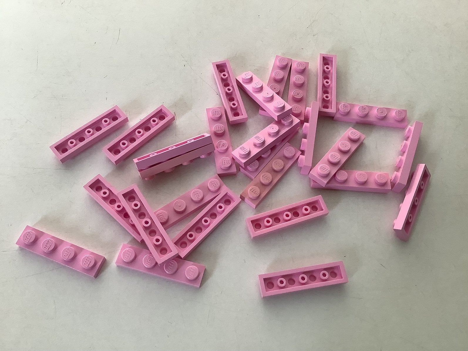 Lego plaat 1x4 licht roze, Ophalen of Verzenden, Gebruikt, Losse stenen, Lego