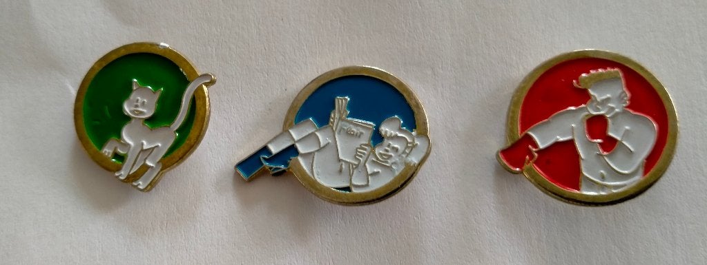 Flair reclame strip pins tijdschrift stripfiguren logo, Ophalen of Verzenden, Gebruikt, Overige onderwerpen