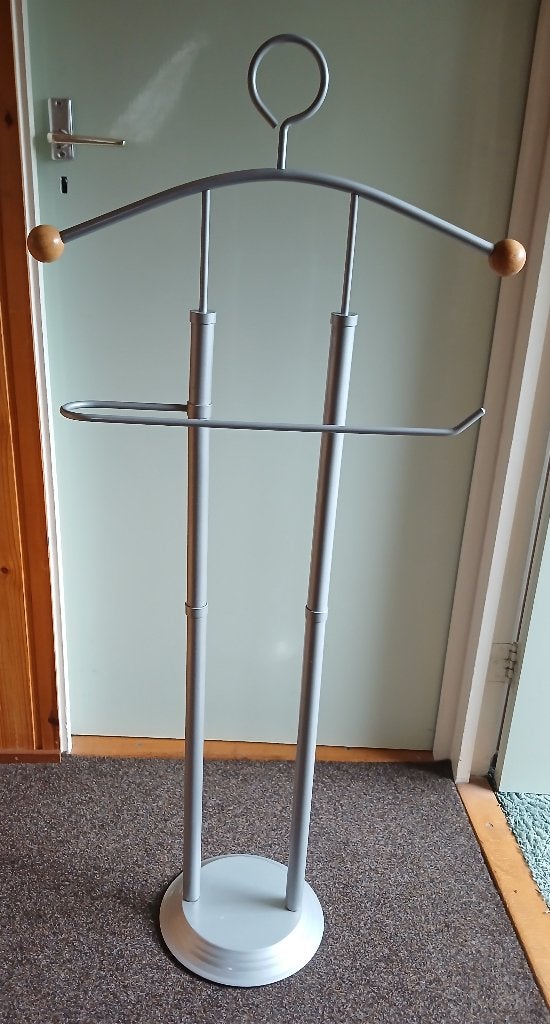 2 x dressboy, Huis en Inrichting, Woonaccessoires | Kapstokken, Gebruikt, 100 tot 150 cm, Metaal, Ophalen