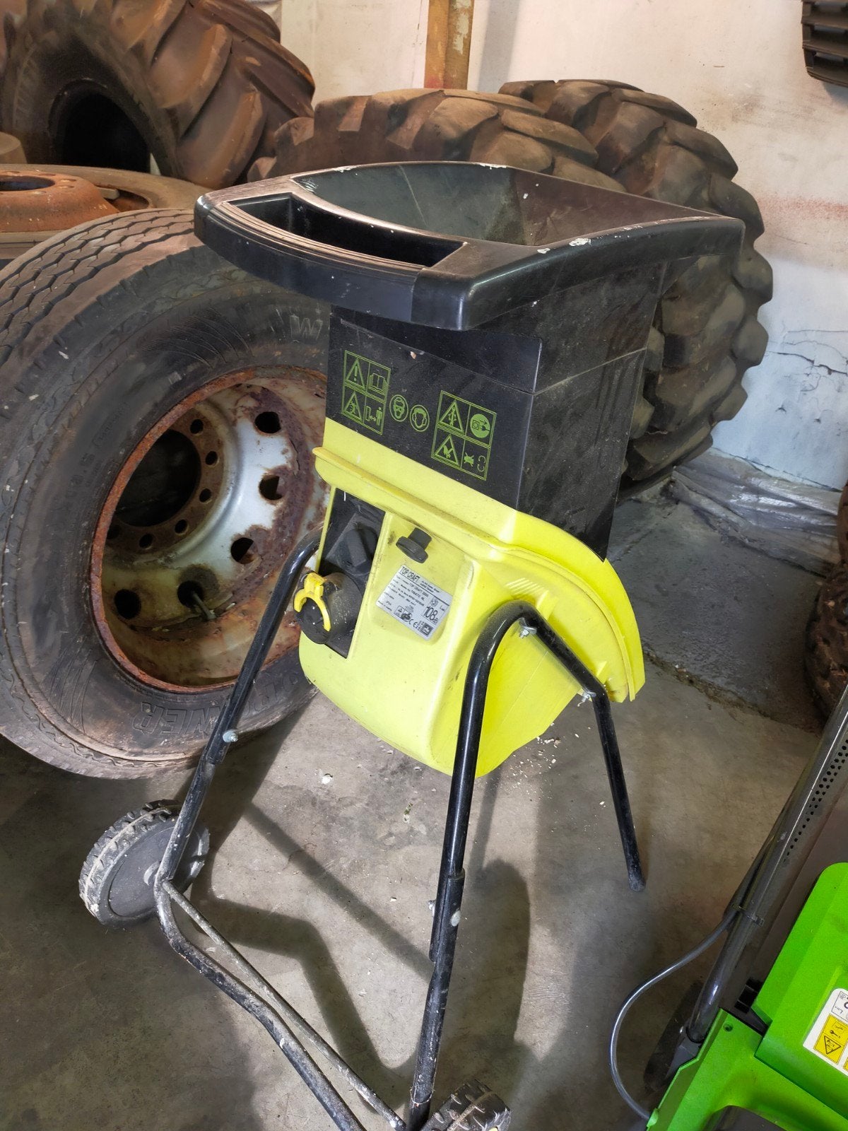 takken versnipperaar/ hakselaar topcraft goed werkende, Tuin en Terras, Ophalen, Gebruikt, Elektrisch, TOPCRAFT GARDEN