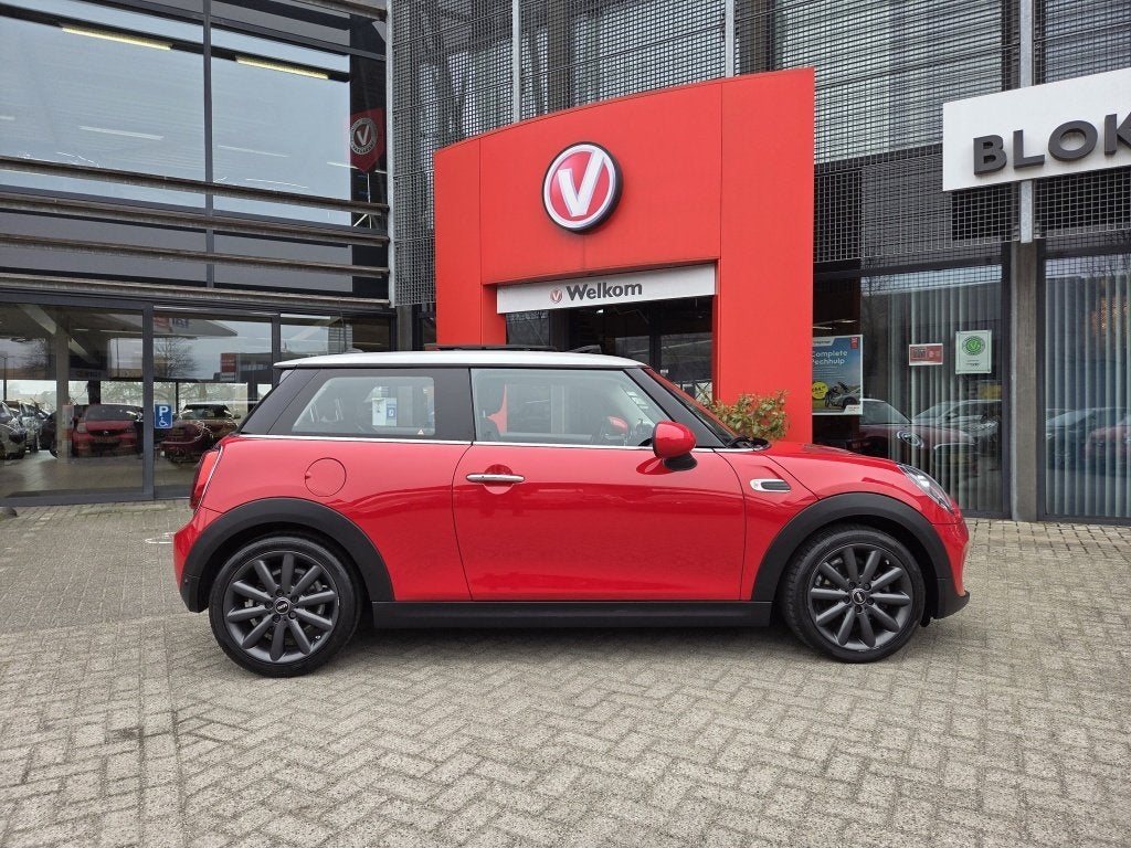 MINI Mini 1.5 Cooper Pepper I Panodak I Head up I NAP, 12 maanden, Gebruikt, 4 stoelen, 49 €/maand
