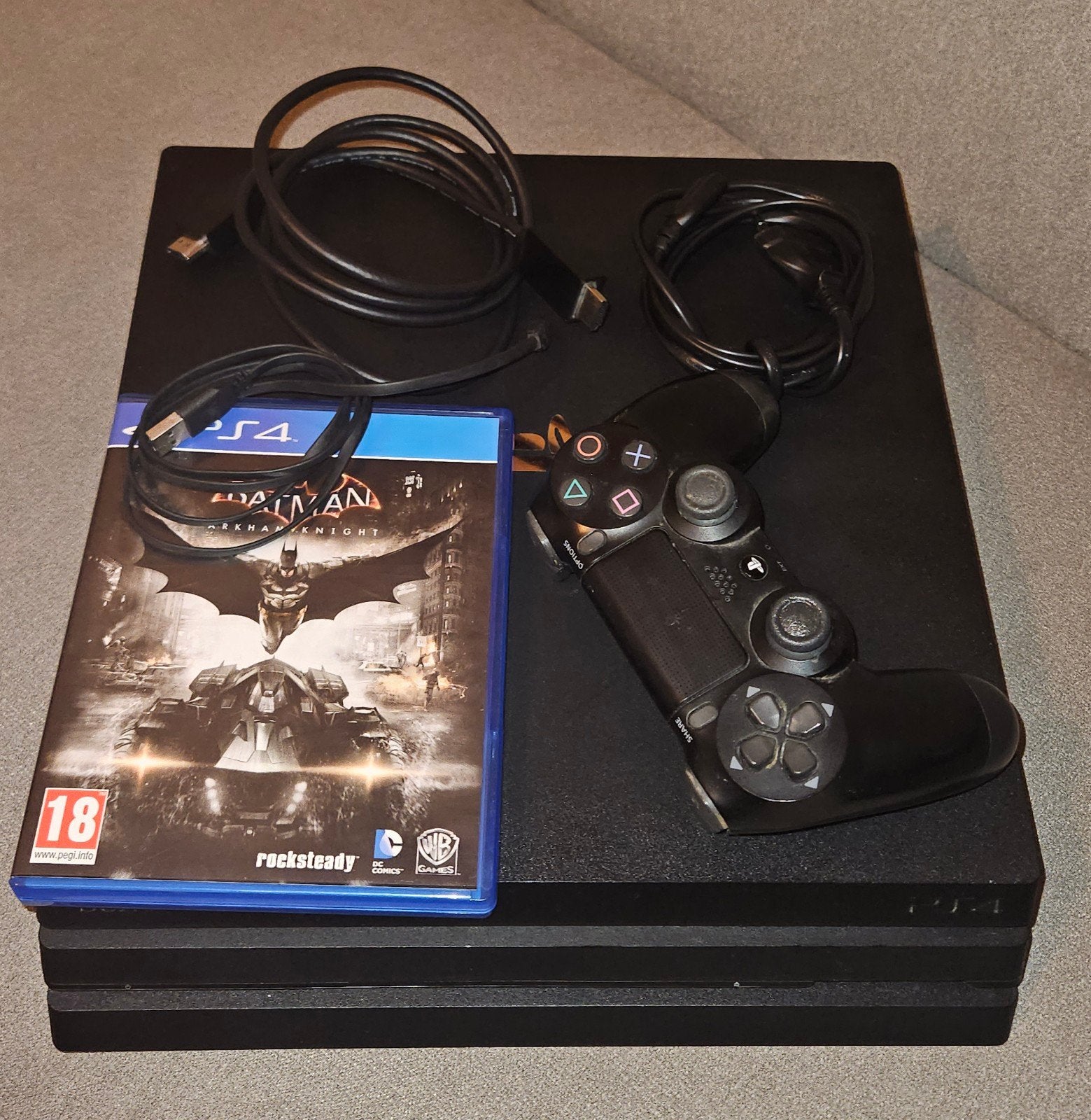 Playstation 4 Pro 1TB includief controller, kabels, en games, Met games, Ophalen of Verzenden, Zo goed als nieuw, 1 TB