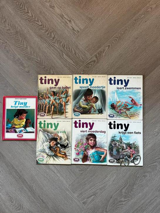 7x Vintage Tiny boeken (1963-1982) – nostalgische kinderboek, Ophalen of Verzenden, Gelezen, Fictie algemeen