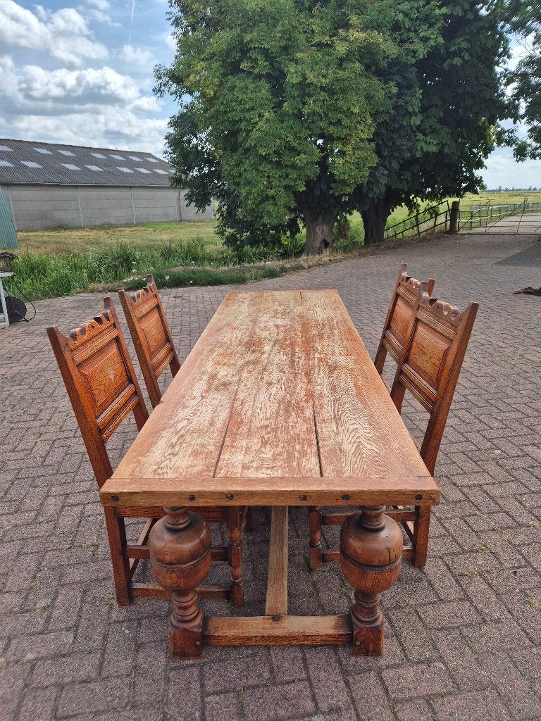 Antieke kloostertafel Eiken, Ophalen