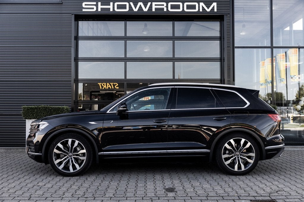 Volkswagen Touareg 3.0 TSi 4MOTION R-line, Pano, Massage, Tr, Auto's, Volkswagen, Automaat, 14 kWh, Gebruikt, 2995 cc
