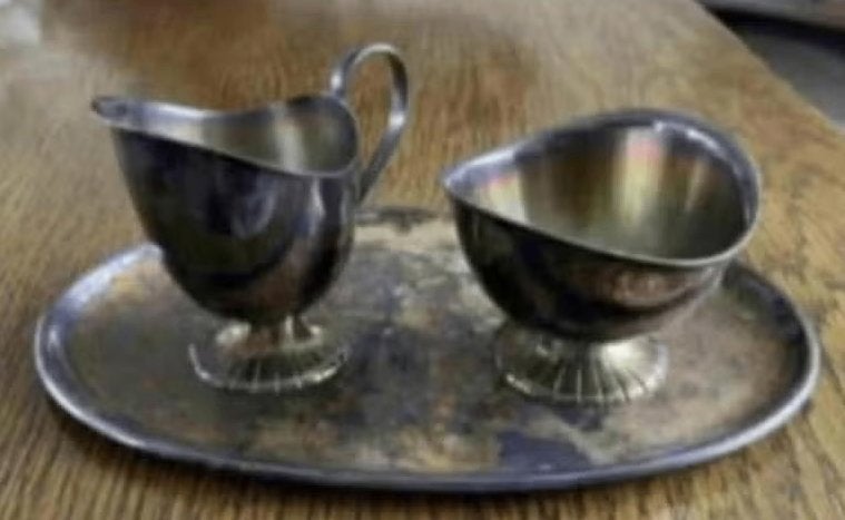 Zilveren roomstel; melkkannetje suikerpot; DE Douwe Egberts, Antiek en Kunst, Ophalen of Verzenden, Zilver
