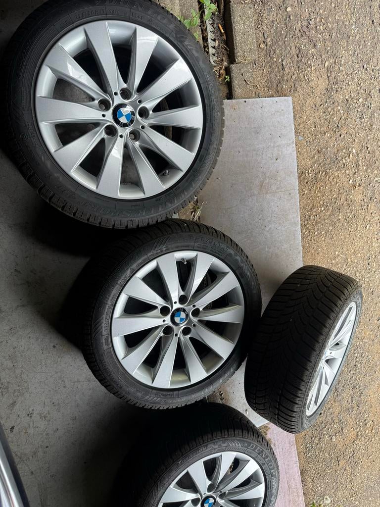 BMW 17 inch velgen met winterbanden, Auto-onderdelen, Banden en Velgen, Ophalen, Gebruikt, Banden en Velgen, 17 inch