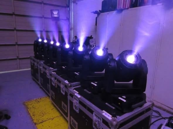 8x MARTIN MAC 250 KRYPTON + 4 FLIGHT CASES, Muziek en Instrumenten, Licht en Laser, Ophalen, Gebruikt, Licht