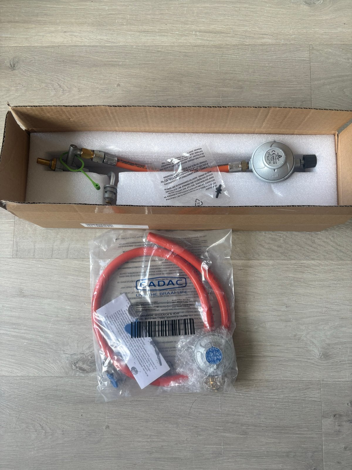 Nieuwe Cadac gasdrukregelaar en slangenset, Ophalen, Nieuw