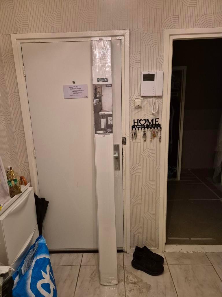 mooie schuifdeur de maat is 84 x205cm is nog nieuw in de ver, Huis en Inrichting, Ophalen of Verzenden, Zo goed als nieuw