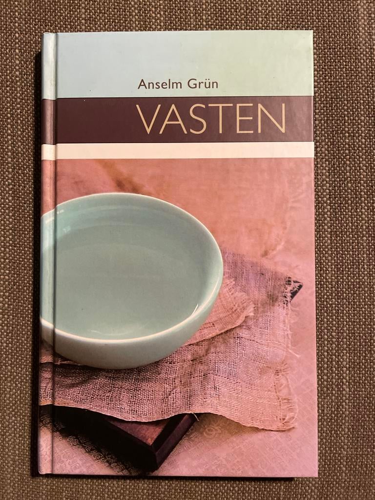 Vasten - Anselm Grün, Ophalen of Verzenden, Zo goed als nieuw, Christendom | Katholiek