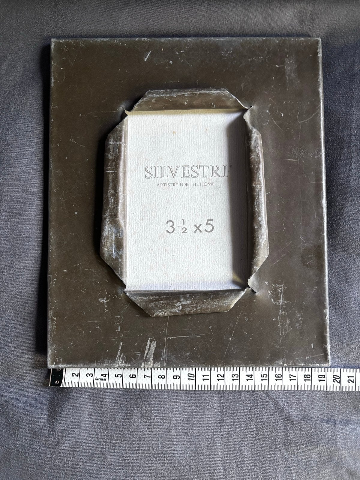 Unieke legergroene Fotolijst voor foto 9x13 cm - Metaal tin, Ophalen of Verzenden, Gebruikt