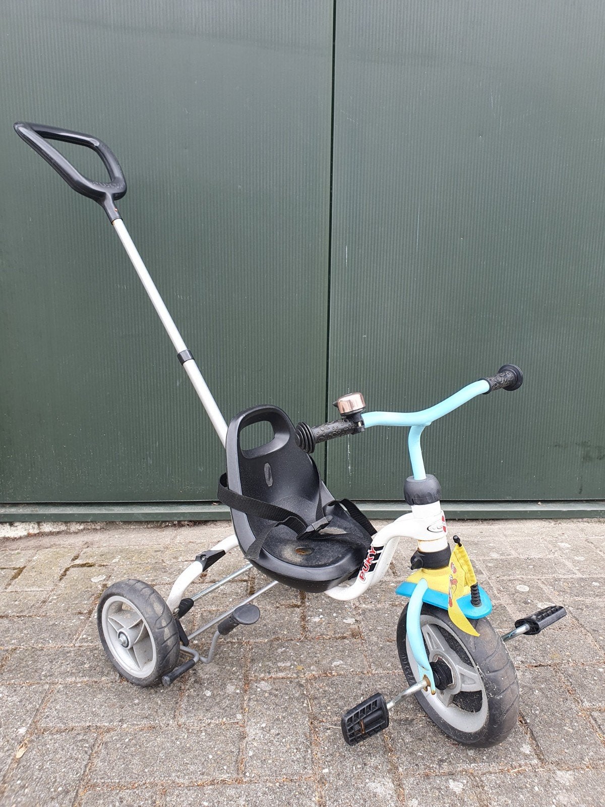 Puky driewieler met afneembare stang en veiligheidsriem, Ophalen, Gebruikt, Minder dan 16 inch, Puky