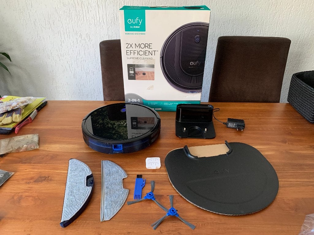 Eufy RoboVac G10 Robot stofzuiger / dweil - amper gebruikt, Witgoed en Apparatuur, Stofzuigers, Bedienbaar via app, Ophalen of Verzenden