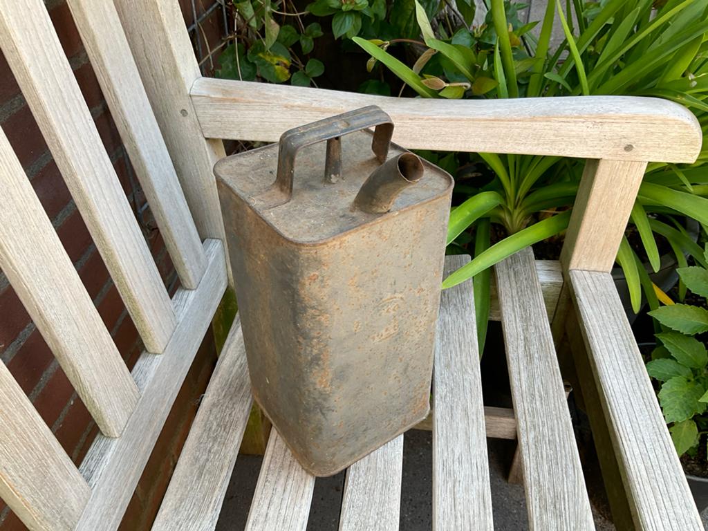 Oude metalen jerrycan / oliekannetje - Vintage decoratie, Ophalen of Verzenden