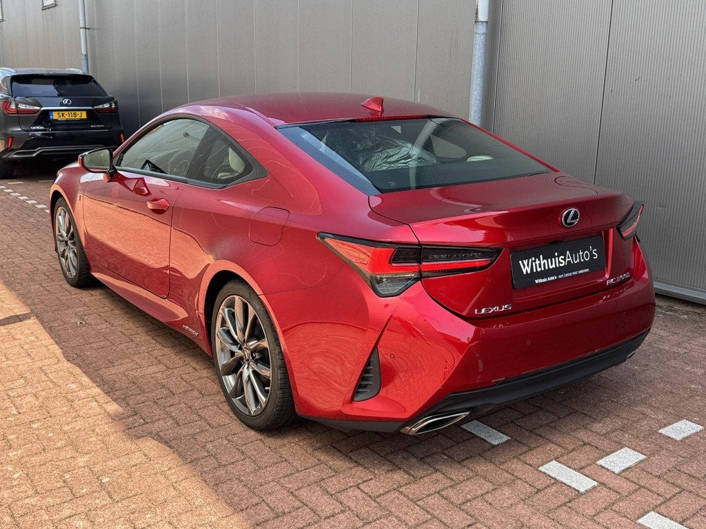 Lexus RC 300h F SPORT 1ste-Eigenaar Dealer TOP AUTO, Automaat, Achterwielaandrijving, Gebruikt, 4 stoelen