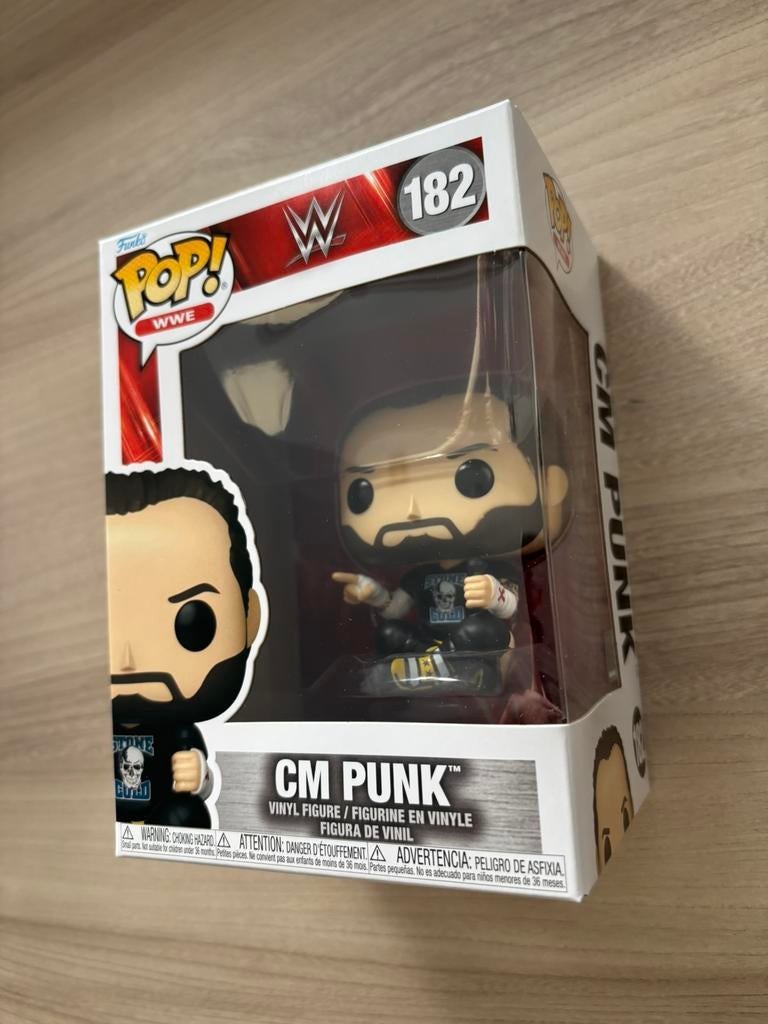 Funko Pop! WWE #182 – CM Punk sitting, Funko Europe, Nieuw, Ophalen of Verzenden, 4th floor, 1 Queen Caroline St, London W6 9YN, Verenigd Koninkrijk