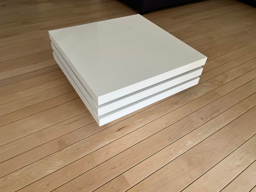 Moderne tafel vierkant in wit. Uitklapbaar, Ophalen, Overige materialen, Gebruikt, 50 tot 100 cm