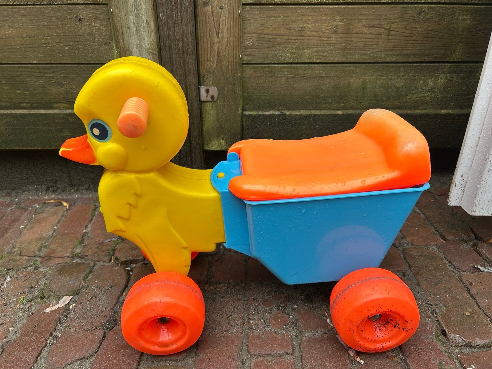 Leuke gele loopeend met bakje, Ophalen, Gebruikt, Loopvoertuig