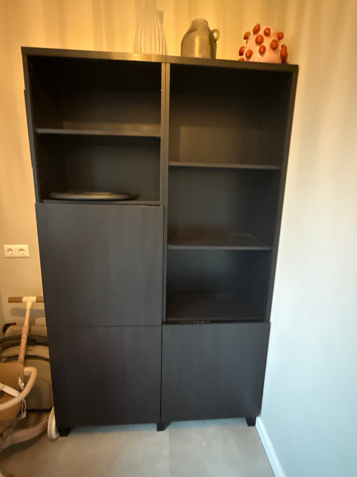 IKEA Besta Kast Zwartbruin met Drie Deuren - 202x120x42cm, Ophalen, Gebruikt, 100 tot 150 cm, 200 cm of meer