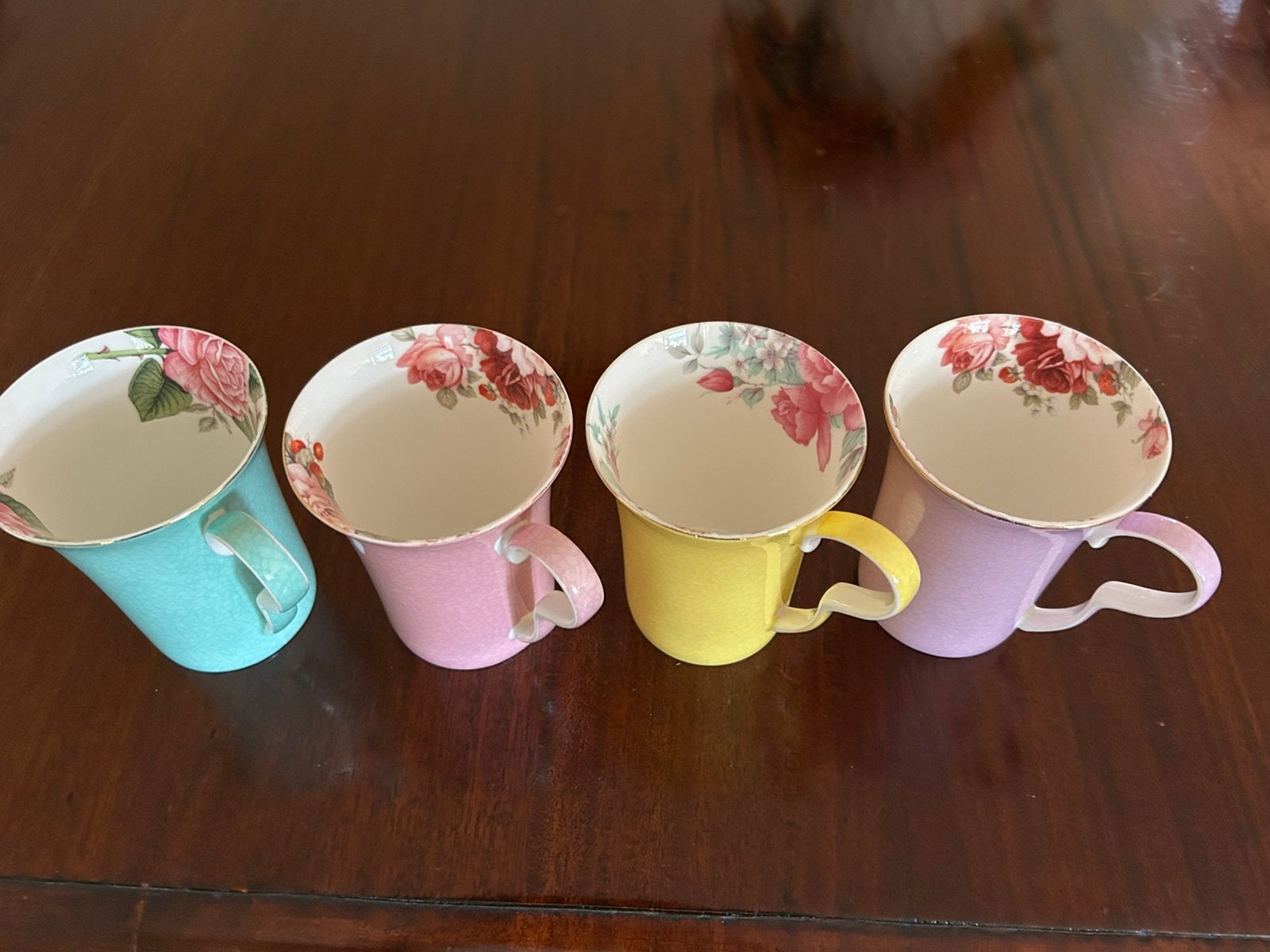 4 Koffiebekers‼️, Zo goed als nieuw, Overige stijlen, Aardewerk, Mok