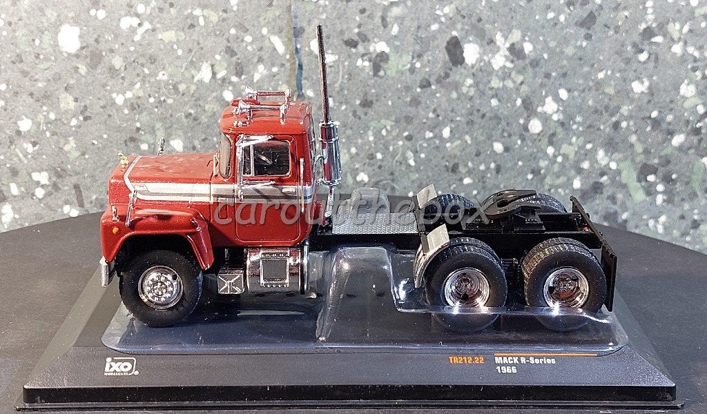 Mack R-series 1966 bruin 1:43 Ixo V1140, Verzenden, Nieuw, Bus of Vrachtwagen, Overige merken