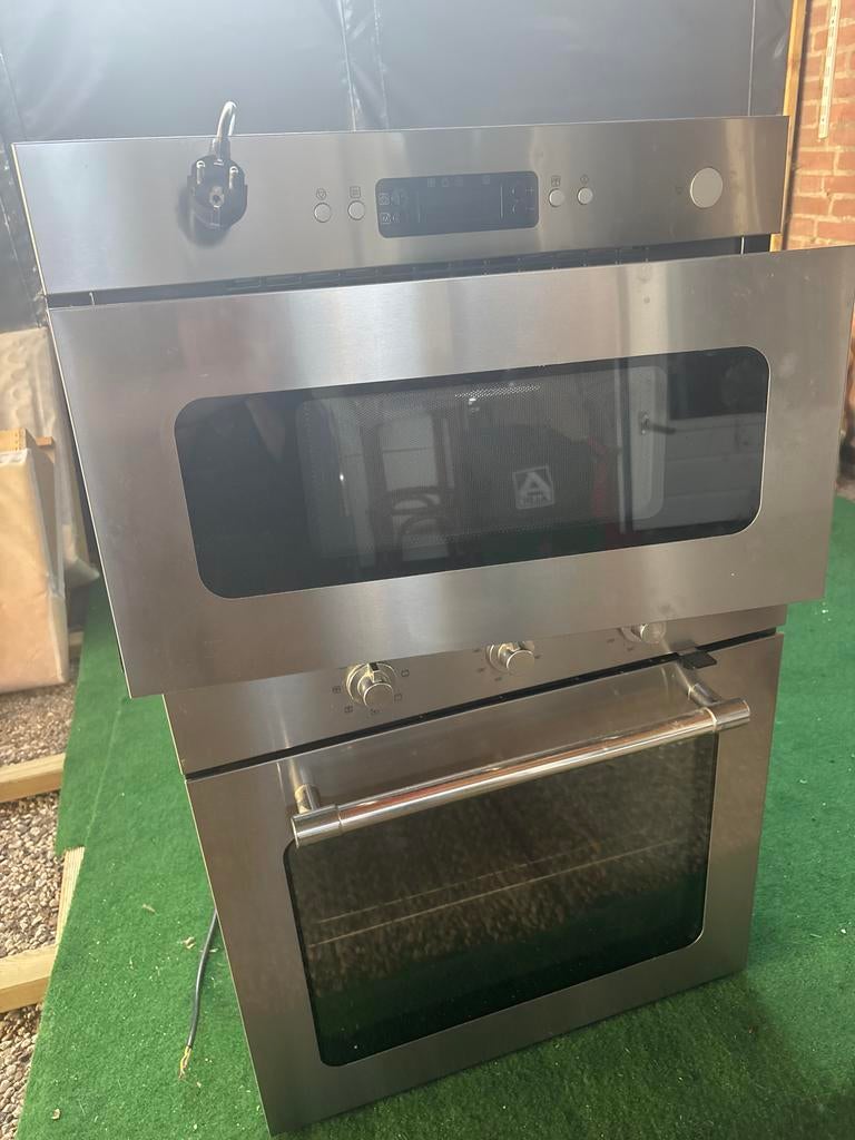 Inbouw magnetron en inbouw oven (onderste spiraal defect), Witgoed en Apparatuur, Ovens, Gebruikt, Inbouw, Oven met grill, Magnetronfunctie