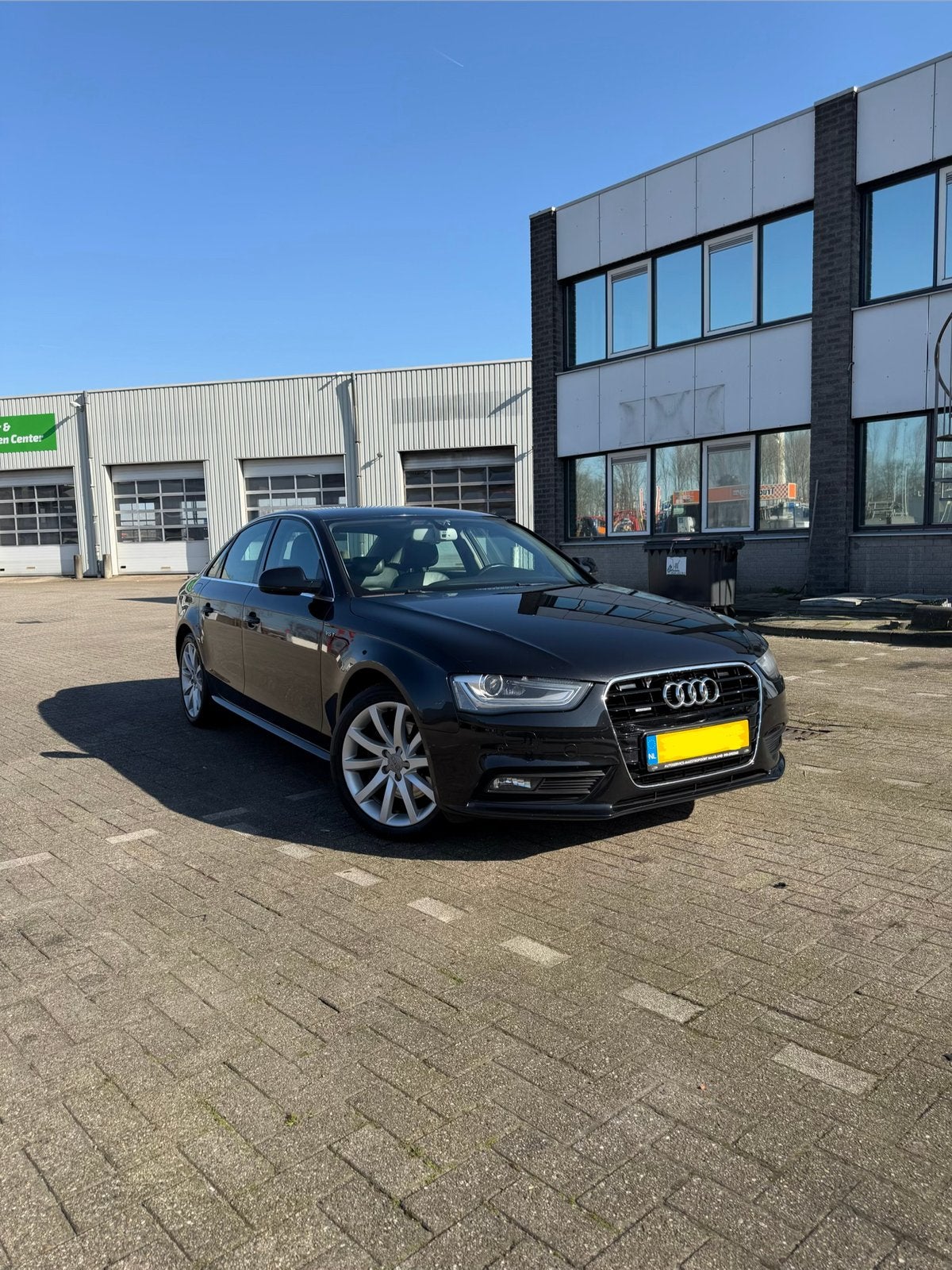 Auto Wassen & Reinigen Binnen en Buiten | Snel & Vakkundig, Ophalen