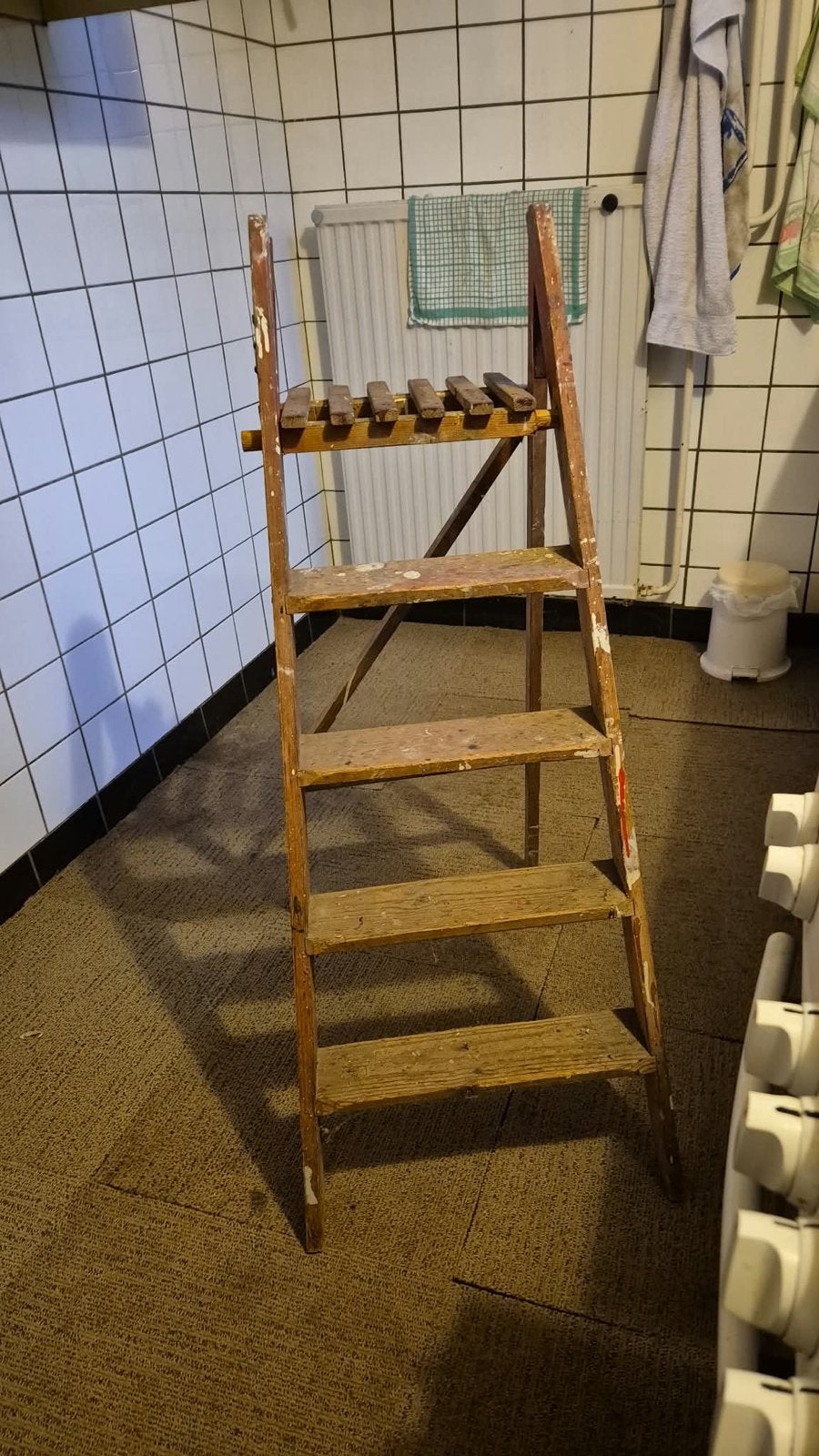 Authentieke / vintage houten keukentrap / schildertrap, Ophalen of Verzenden, Gebruikt, Trap, Minder dan 2 meter
