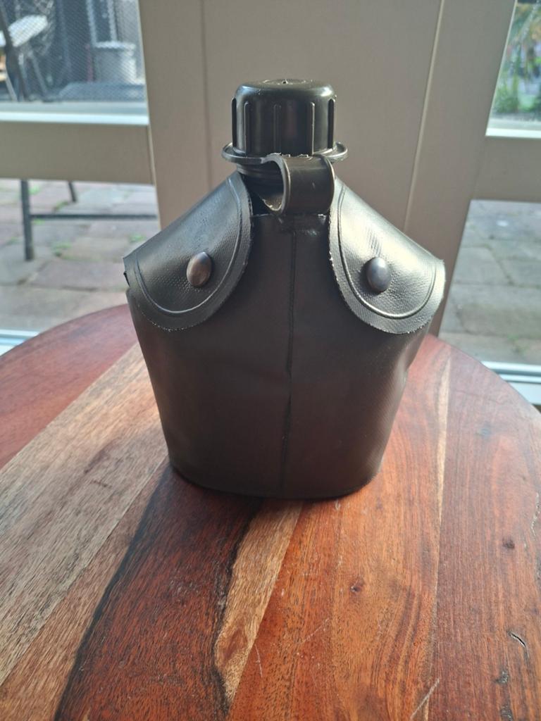 Originele veldfles Nederlandse leger - KL 89, Verzamelen, Militaria | Algemeen, Ophalen of Verzenden, Landmacht, Nederland, Overige typen