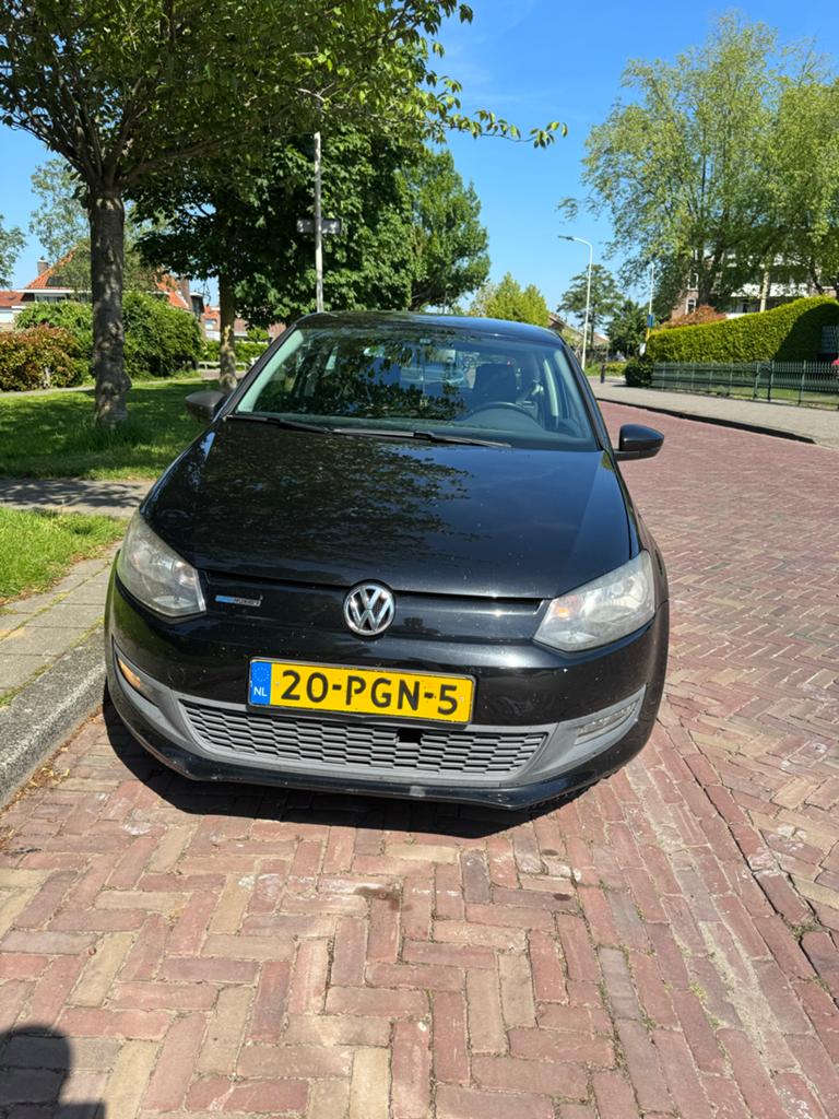 Volkswagen Polo 1.2 TDI 75PK 5D Bluemotion 2010 Zwart, Auto's, 74 pk, 1199 cc, 96 €/maand, Zwart