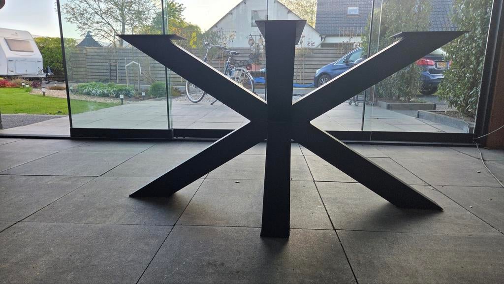 Zware kwaliteit tafelpoot, zwart gecoat, 140x80 cm, Huis en Inrichting, Tafelonderdelen, Ophalen, Tafelpoot, 100 tot 150 cm, Rond