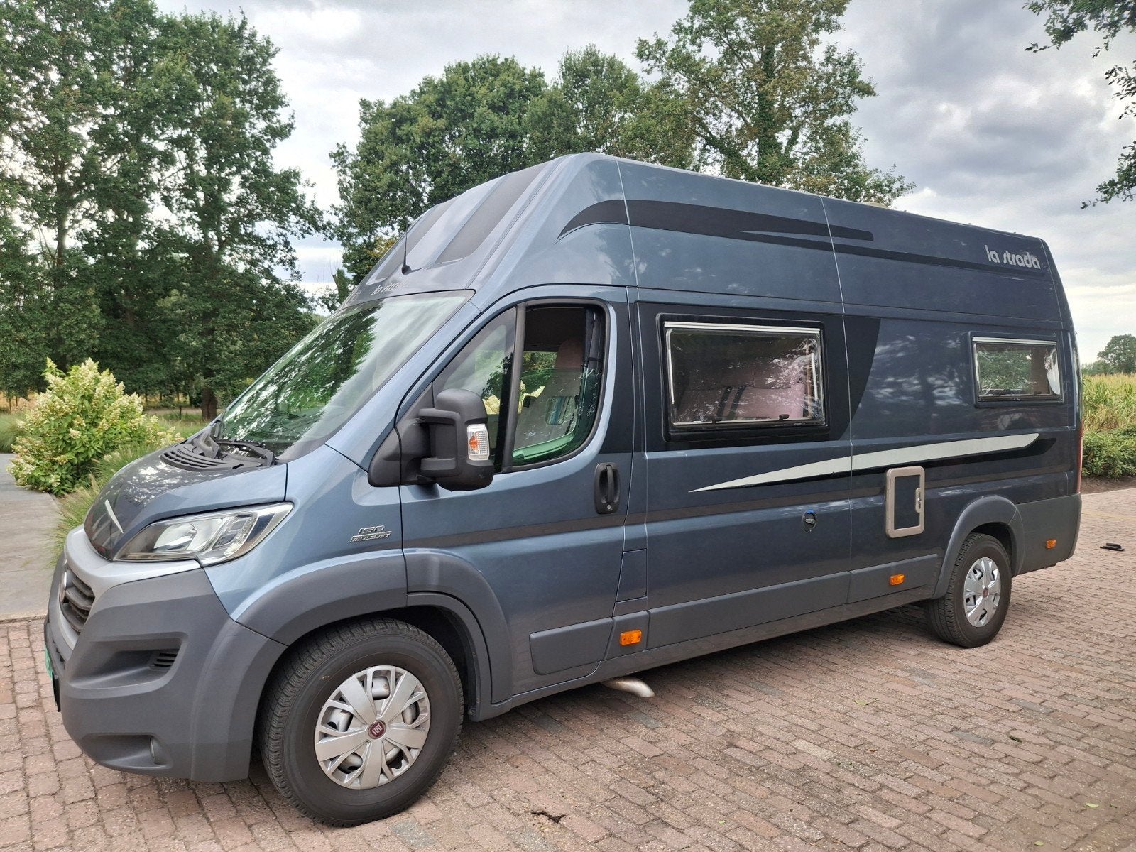 La Strada Buscamper - Compact en Compleet, Caravans en Kamperen, Campers, Luifel, Buscamper of Camperbus, Ringverwarming, Fiat