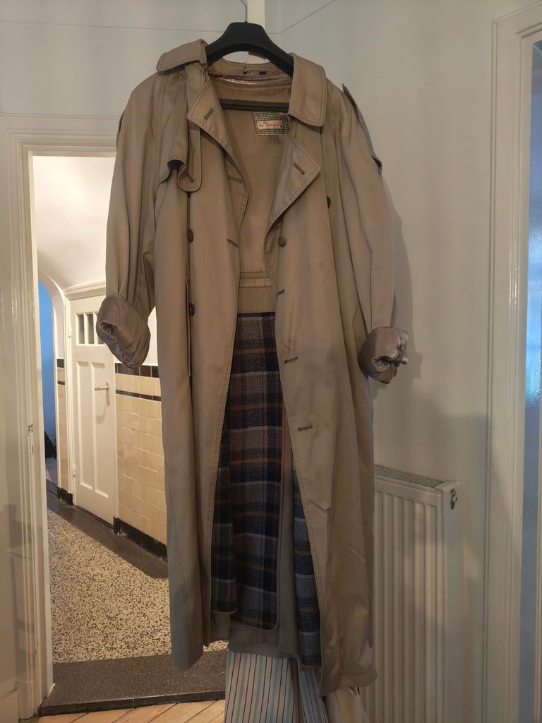 Vintage du Frisand trenchcoat, 113cm, met vlekken, Kleding | Dames, Jassen | Zomer, Ophalen of Verzenden