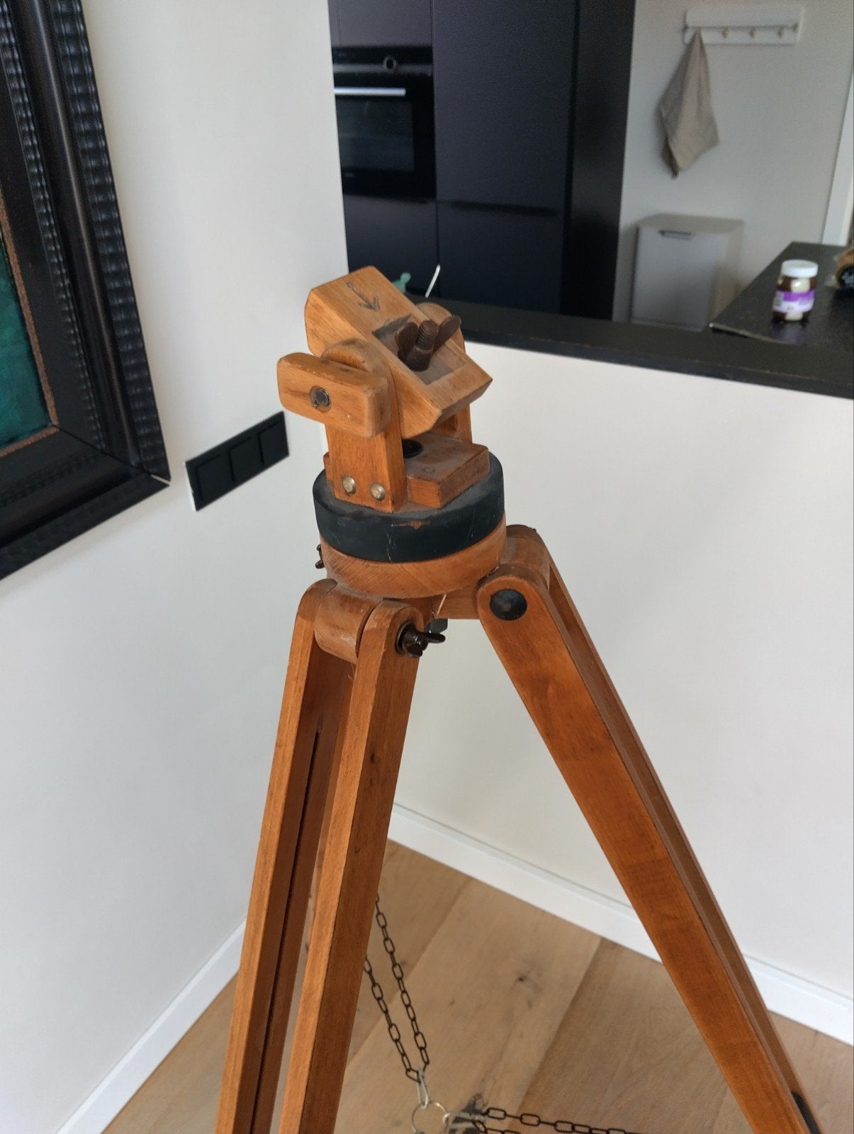 Vintage antiek houten statief - tripod driepoot, Antiek en Kunst, Antiek | Gereedschap en Instrumenten, Ophalen