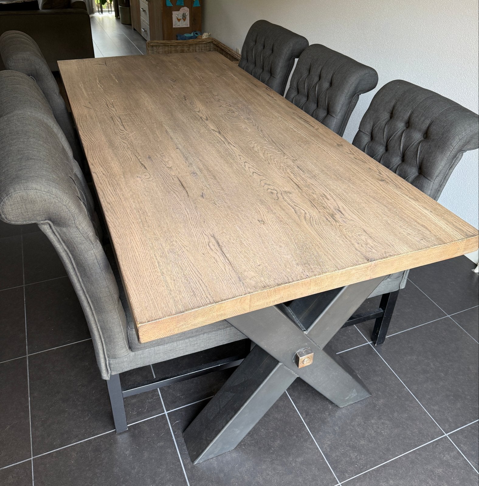 Massief Eiken Eettafel met X-poot & 6 Stoelen, Huis en Inrichting, Tafels | Eettafels, Gebruikt, 100 tot 150 cm, 200 cm of meer