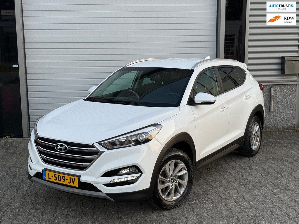 Hyundai Tucson 1.6 GDi Leder Camera Trekhaak Led Elektrische, Voorwielaandrijving, Gebruikt, 4 cilinders, Tucson