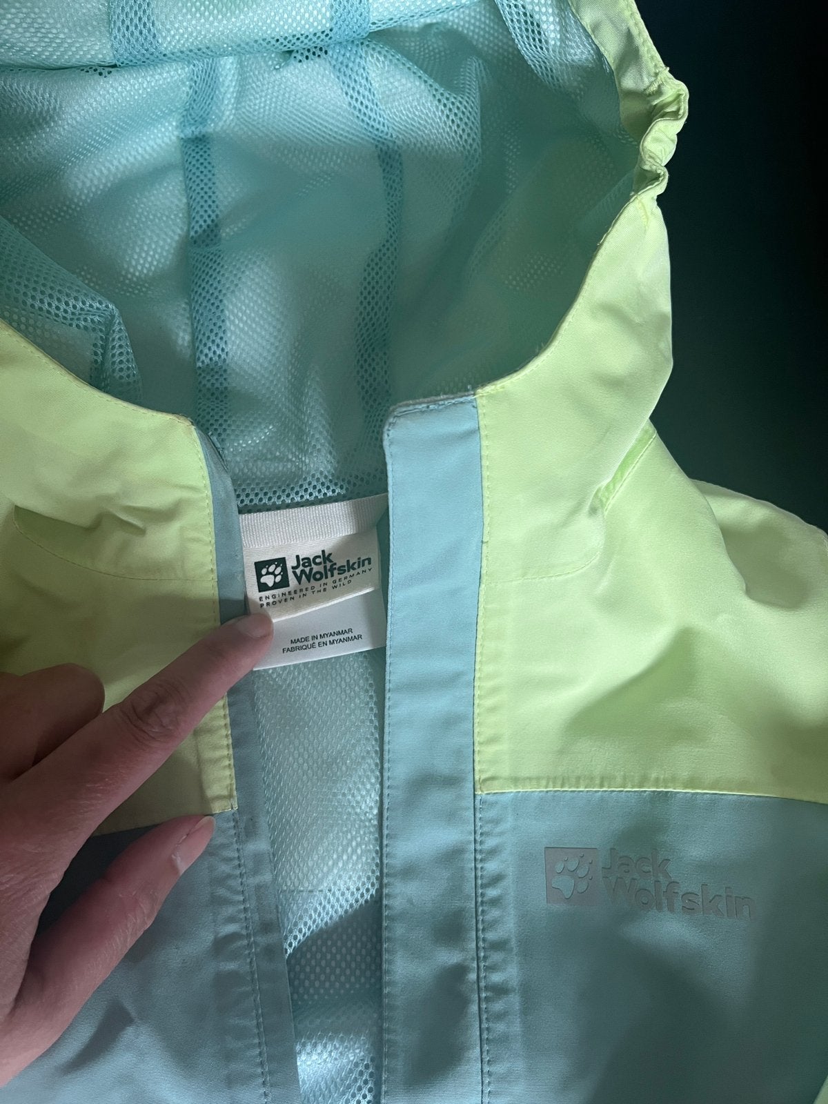 Jack Wolfskin regenjas maat 92, Kinderen en Baby's, Ophalen of Verzenden, Zo goed als nieuw, Jongen of Meisje, Jas