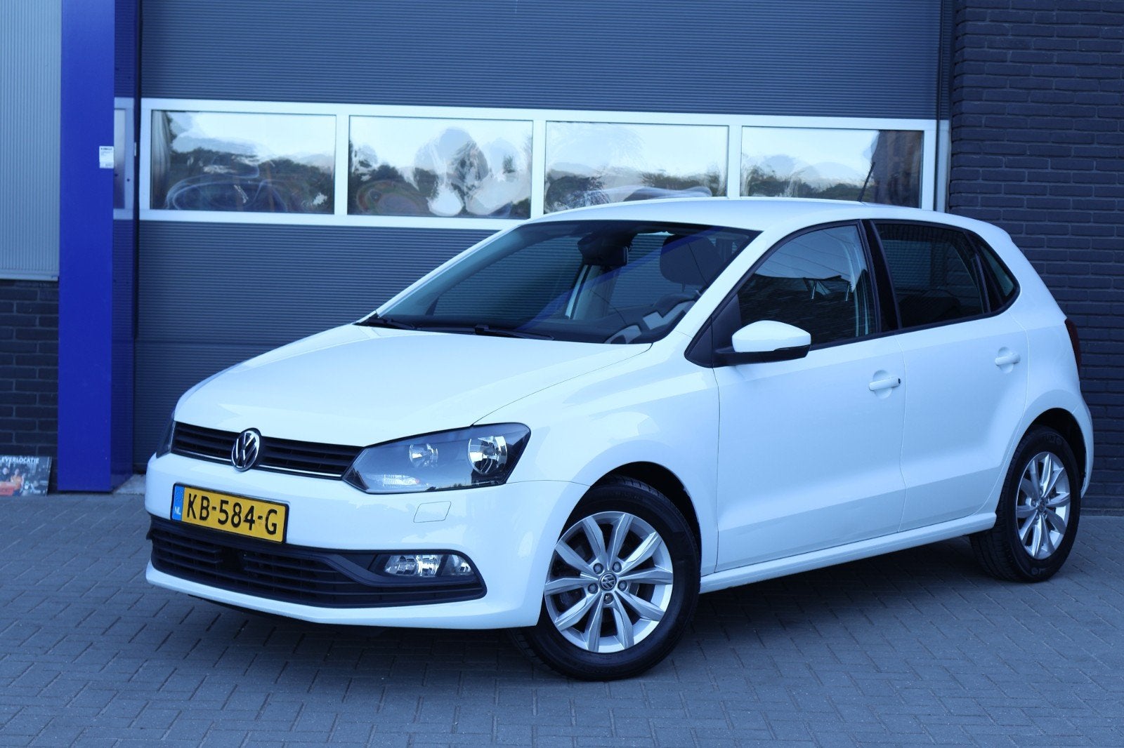 Volkswagen Polo 1.2 TSI Highline I Cruise I Stoelverwarming, Stof, 40 €/maand, Euro 6, 4 cilinders