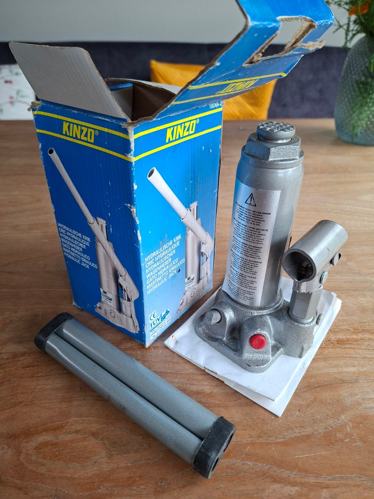 Kinzo Hydraulische Krik - Max 2000kg, Ophalen, Zo goed als nieuw, Hydraulisch, Garagekrik