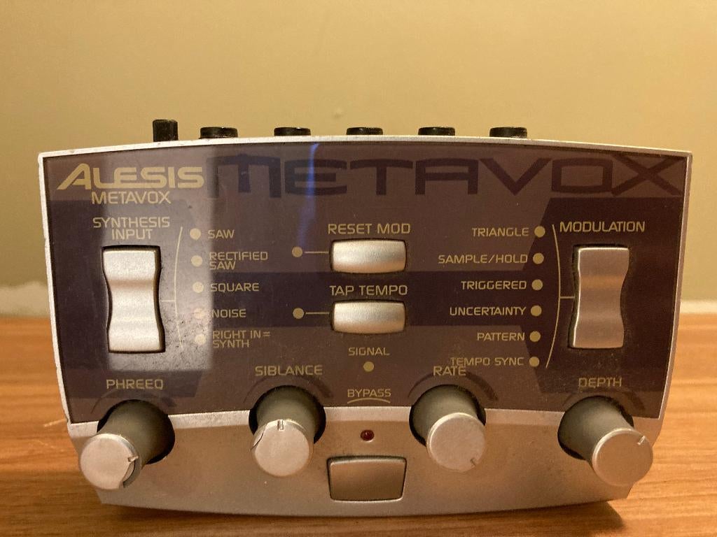 Alesis Metavox stereo vocoder, Ophalen of Verzenden, Zo goed als nieuw
