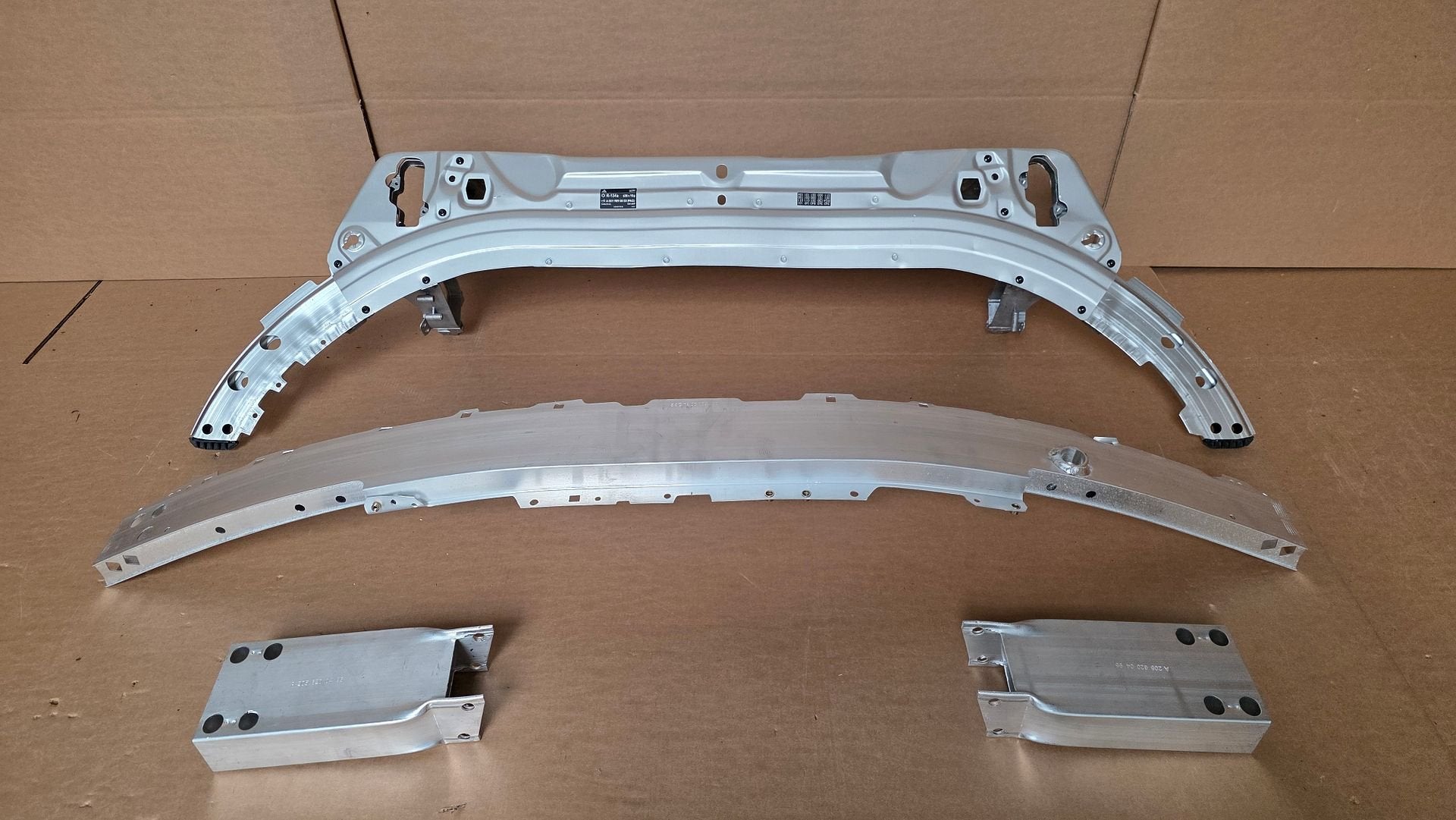 VOORFRONT MERCEDES C KLASSE 205 W205 FRONT BALK BUMPERBALK, Auto-onderdelen, -, Voor, Nieuw, Ophalen of Verzenden