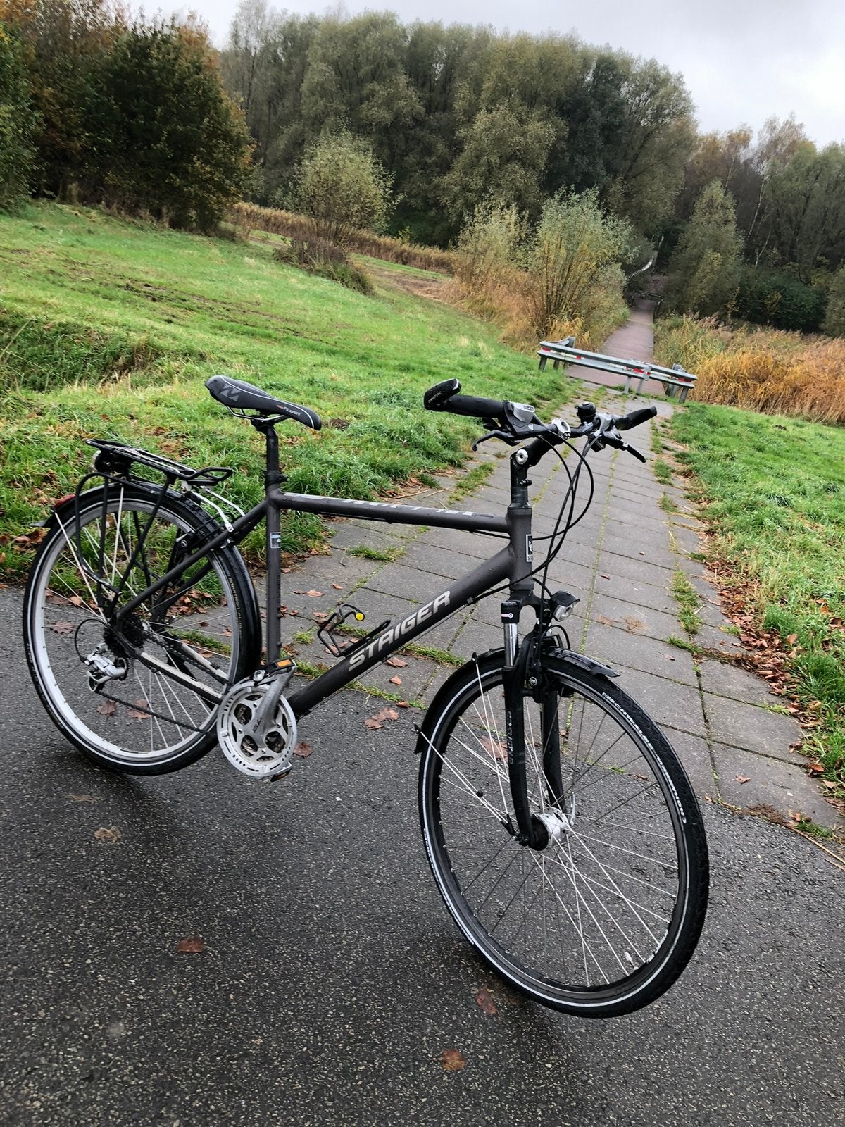 Staiger Trekkingfiets 28” | Deore LX |, Zo goed als nieuw, 57 tot 61 cm, Meer dan 20 versnellingen, Ophalen