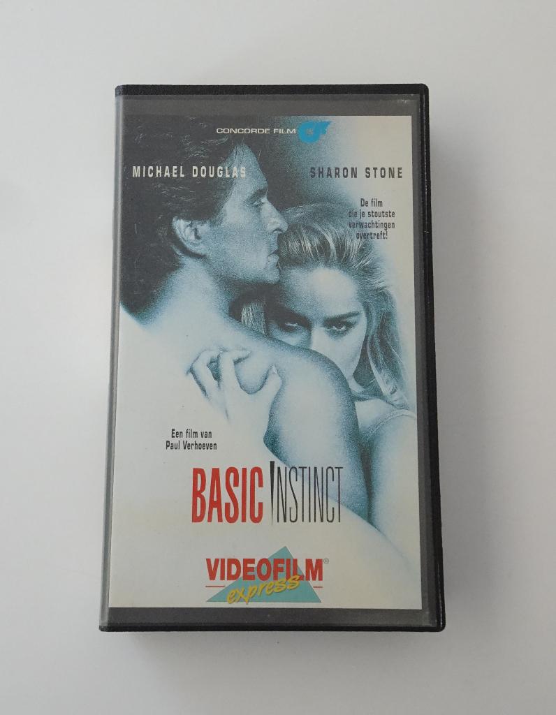 Basic Instinct - Film op VHS uit 1992, Vanaf 16 jaar, Ophalen, Zo goed als nieuw