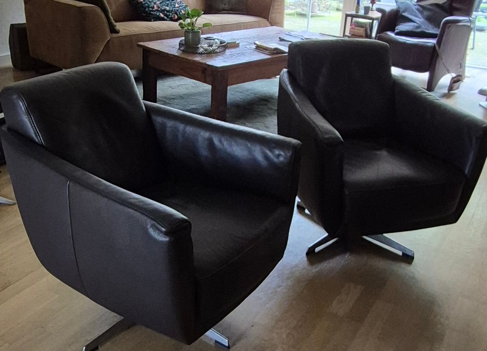leren draai fauteuils, Ophalen, Gebruikt, 75 tot 100 cm, 50 tot 75 cm