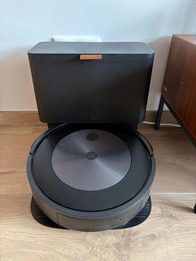 iRobot Roomba j7+ robotstofzuiger, Gebruikt, IRobot, Robotstofzuiger, Bedienbaar via app