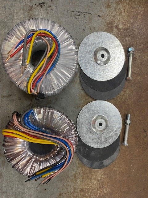 ringkerntrafo'merk Amplimo (hoog vermogen), Hobby en Vrije tijd, Elektronica-componenten, Ophalen of Verzenden, Nieuw