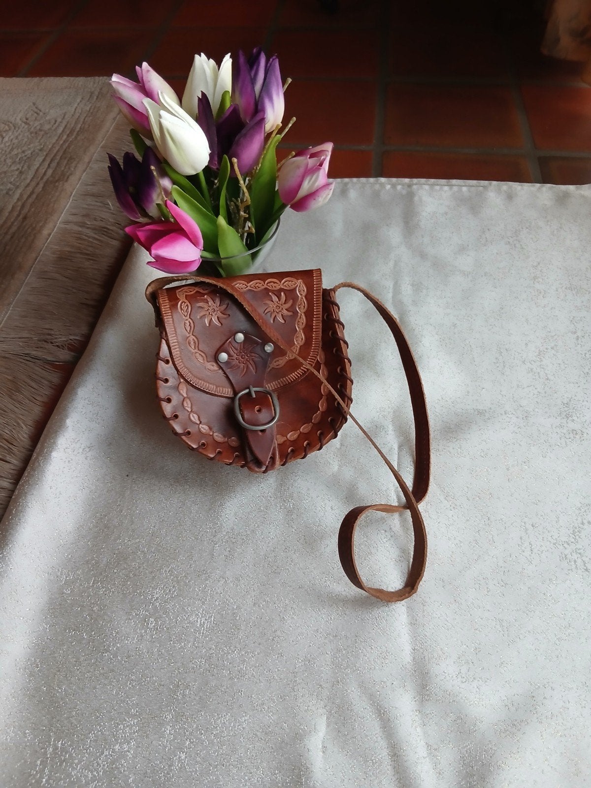 Vintage klein handgemaakt leren tasje – boho / retro, Ophalen of Verzenden, Bruin