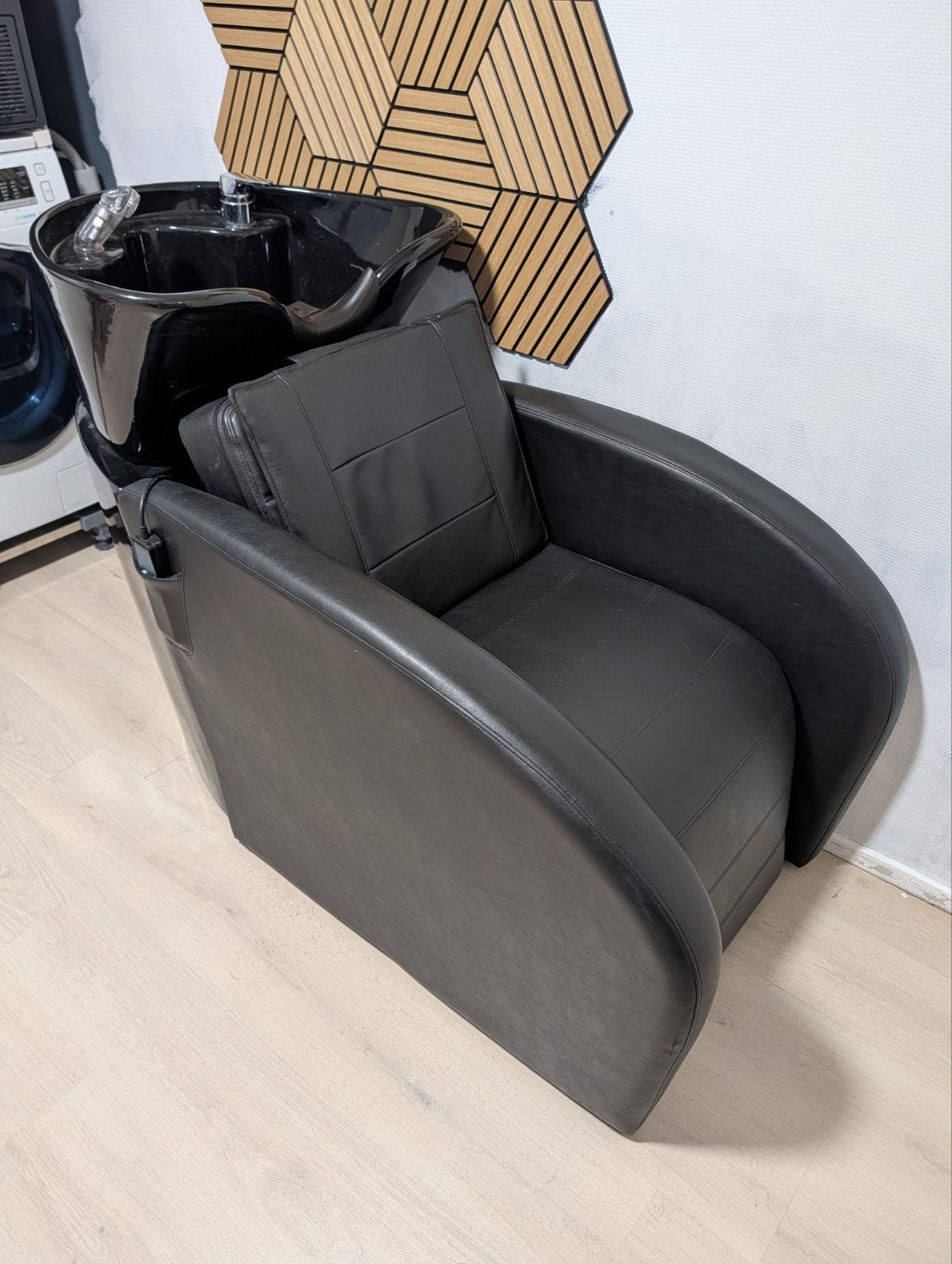 Kappers wasunit zwart leer met massage electrisch wasbak, Ophalen, Gebruikt, Zwart, Kapsalon