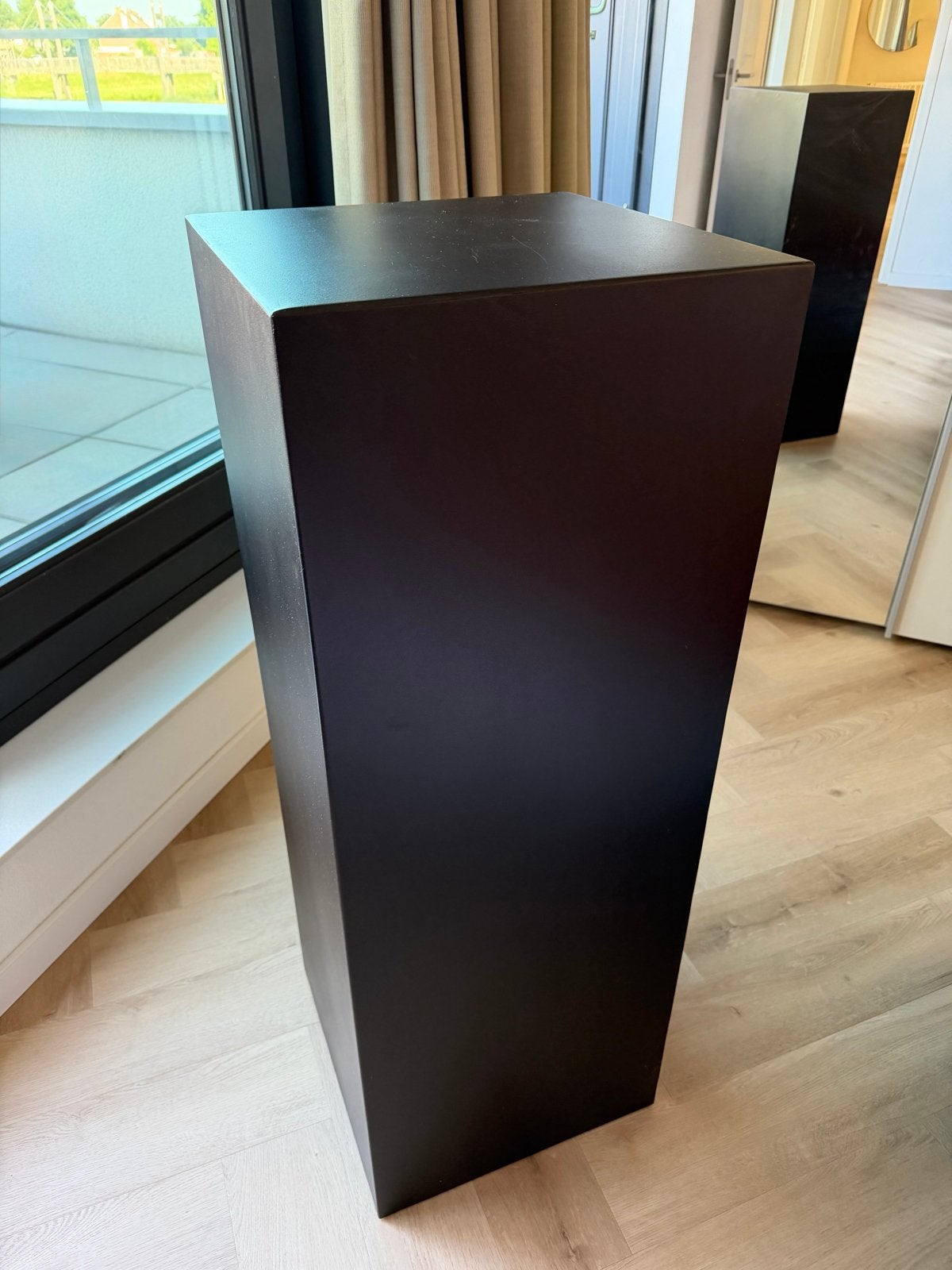Zwarte gepoedercoate sokkel - 40x40x110cm, Ophalen, Gebruikt, Zwart, Metaal